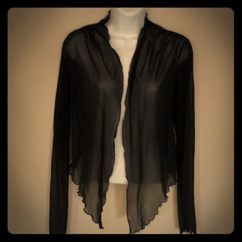 Black mesh wrap